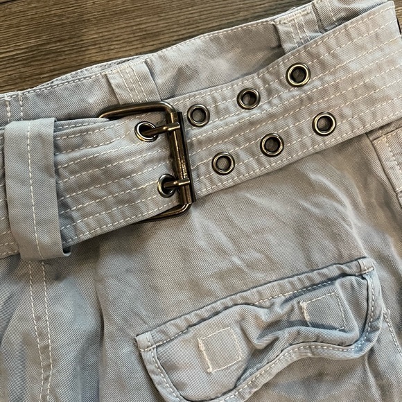 Dylan True Grit women shorts- 6 - Picture 4 of 13